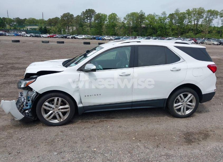 Photo 13 of 2020 Chevrolet Equinox AWD PREMIER 2.0L TURBO (VIN 2GNAXYEX0L6228717)