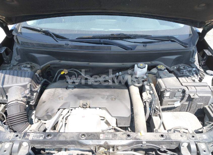 Photo 10 of 2020 Chevrolet Equinox AWD PREMIER 2.0L TURBO (VIN 2GNAXYEX0L6245047)