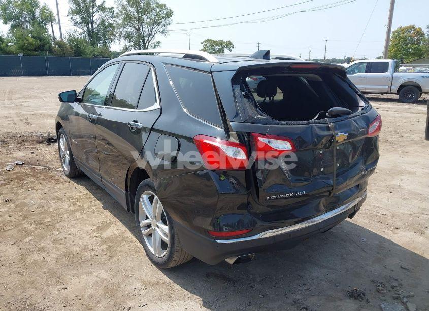 Photo 3 of 2020 Chevrolet Equinox AWD PREMIER 2.0L TURBO (VIN 2GNAXYEX0L6245047)