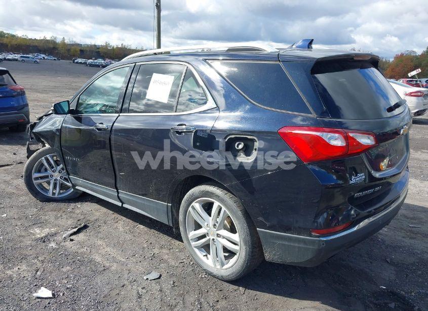 Photo 3 of 2020 Chevrolet Equinox AWD PREMIER 2.0L TURBO (VIN 2GNAXYEX2L6108580)
