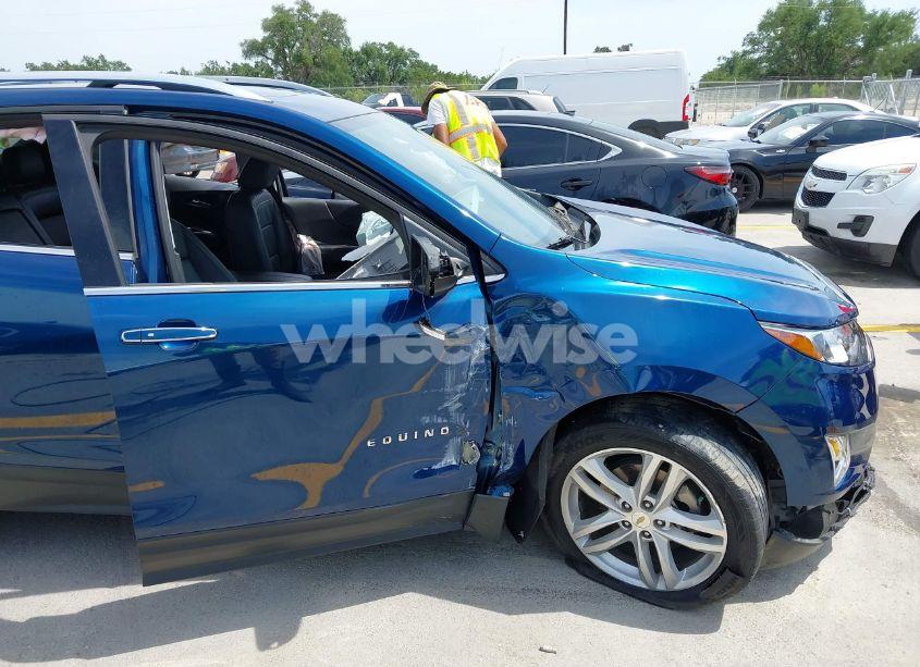 Photo 19 of 2020 Chevrolet Equinox AWD PREMIER 2.0L TURBO (VIN 2GNAXYEX3L6190898)