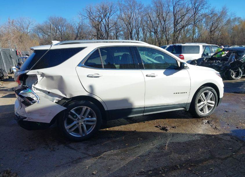 Photo 13 of 2019 Chevrolet Equinox PREMIER (VIN 2GNAXYEX4K6108448)