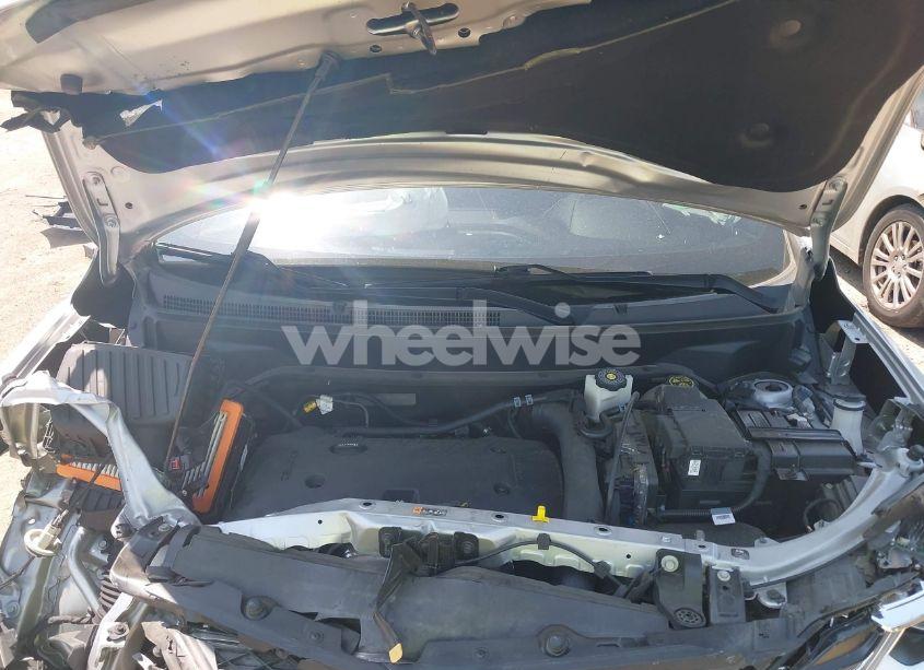 Photo 10 of 2019 Chevrolet Equinox PREMIER (VIN 2GNAXYEX4K6212986)