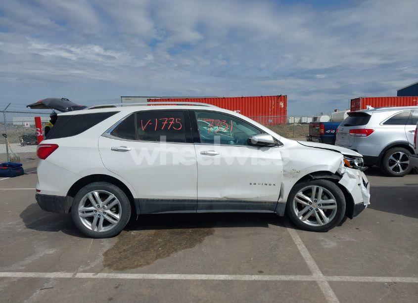 Photo 13 of 2019 Chevrolet Equinox PREMIER (VIN 2GNAXYEX9K6231775)