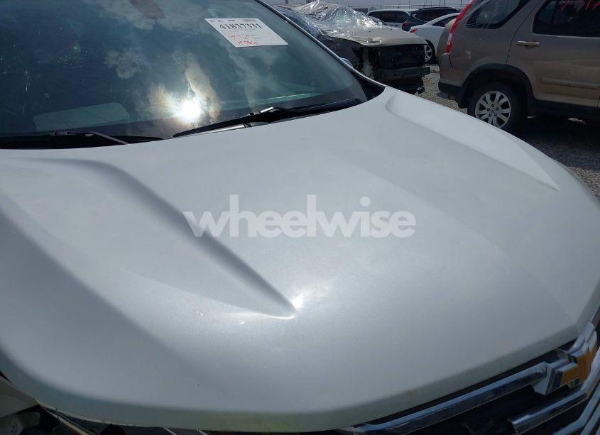 Photo 18 of 2019 Chevrolet Equinox PREMIER (VIN 2GNAXYEX9K6231775)