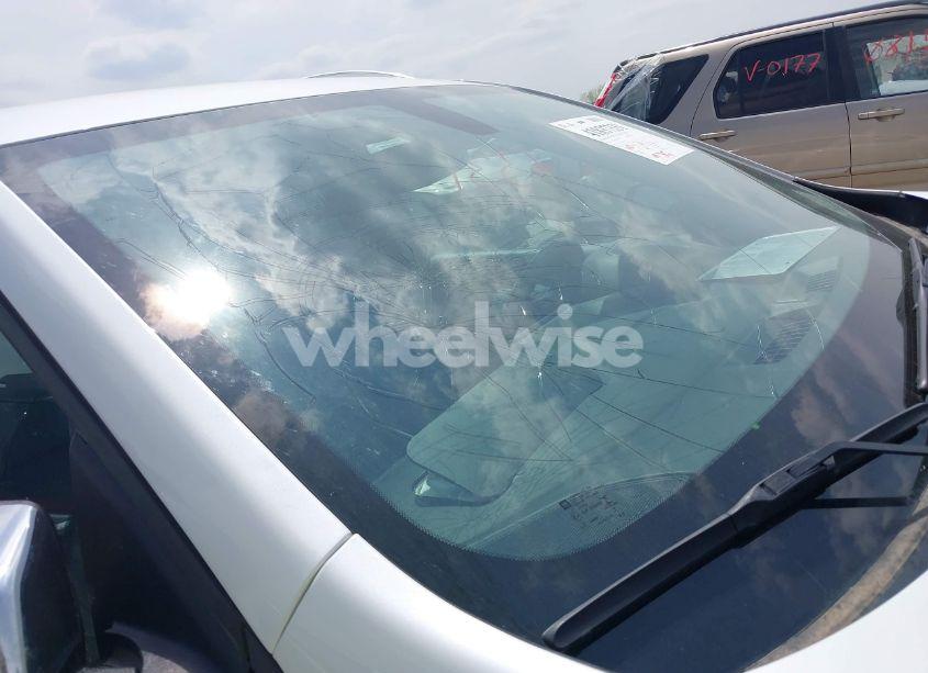 Photo 19 of 2019 Chevrolet Equinox PREMIER (VIN 2GNAXYEX9K6231775)