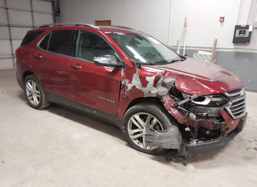 2019 Chevrolet Equinox PREMIER (VIN 2GNAXYEX9K6255946) main photo