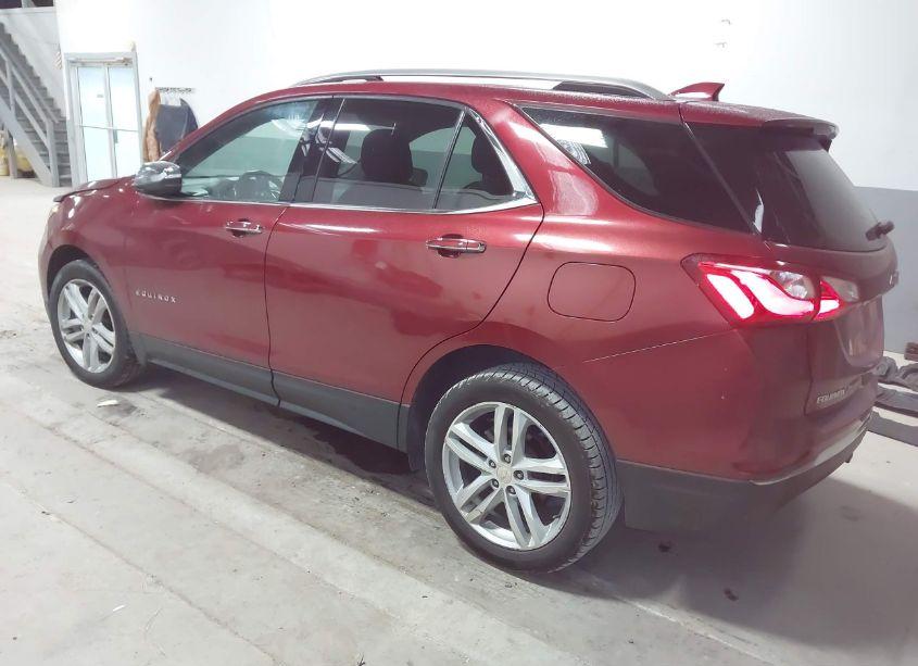Photo 3 of 2019 Chevrolet Equinox PREMIER (VIN 2GNAXYEX9K6255946)