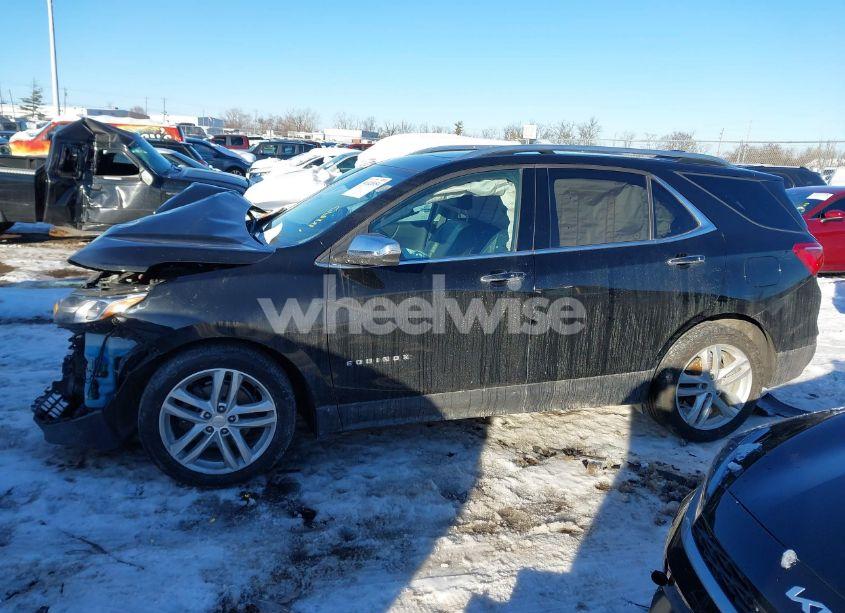 Photo 15 of 2020 Chevrolet Equinox AWD PREMIER 2.0L TURBO (VIN 2GNAXYEX9L6186161)