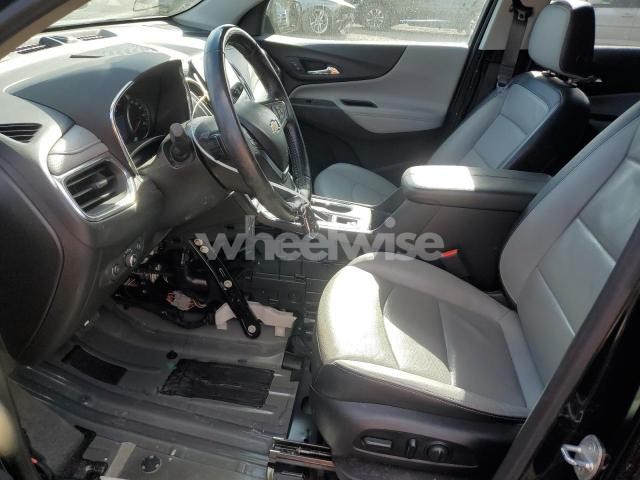 Photo 4 of 2020 CHEVROLET EQUINOX PREMIER (VIN 2GNAXYEX9L6200110)