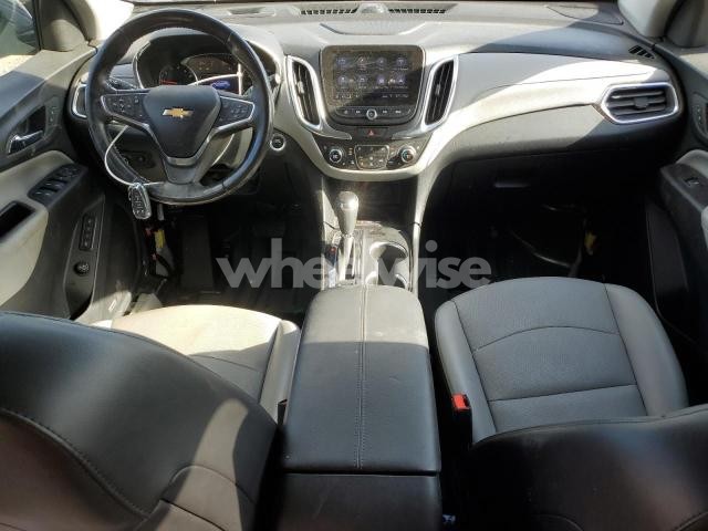 Photo 5 of 2020 CHEVROLET EQUINOX PREMIER (VIN 2GNAXYEX9L6200110)