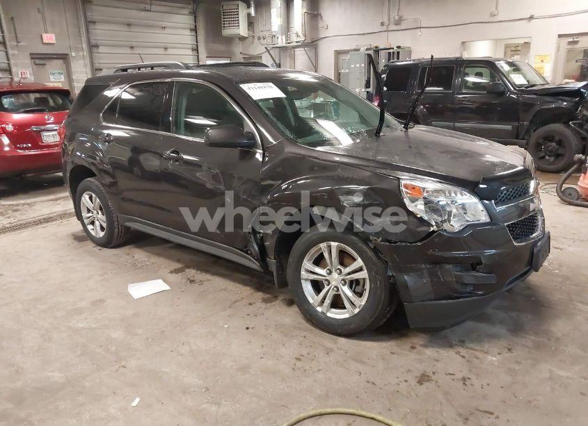 2015 Chevrolet Equinox 1LT (VIN 2GNFLBE31F6225938) main photo