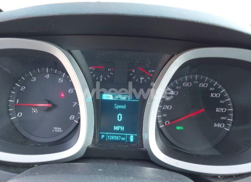 Photo 7 of 2015 Chevrolet Equinox 1LT (VIN 2GNFLBE34F6363747)