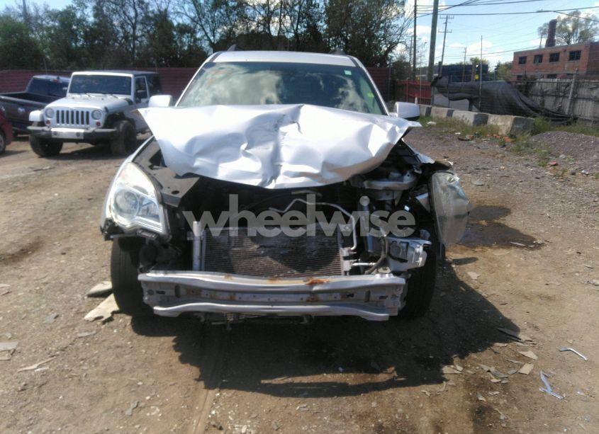 Photo 6 of 2015 Chevrolet Equinox 1LT (VIN 2GNFLBE36F6344021)