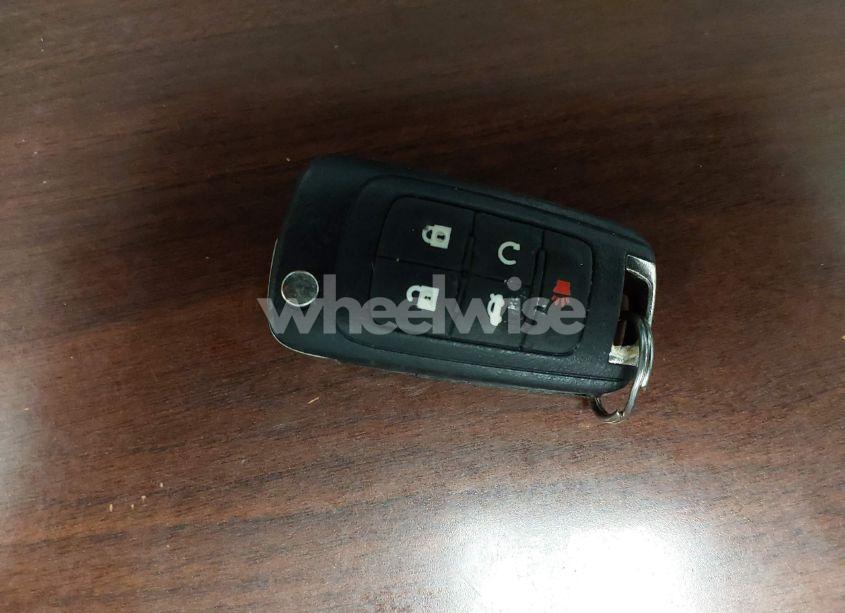 Photo 11 of 2015 Chevrolet Equinox 2LT (VIN 2GNFLCE36F6366722)