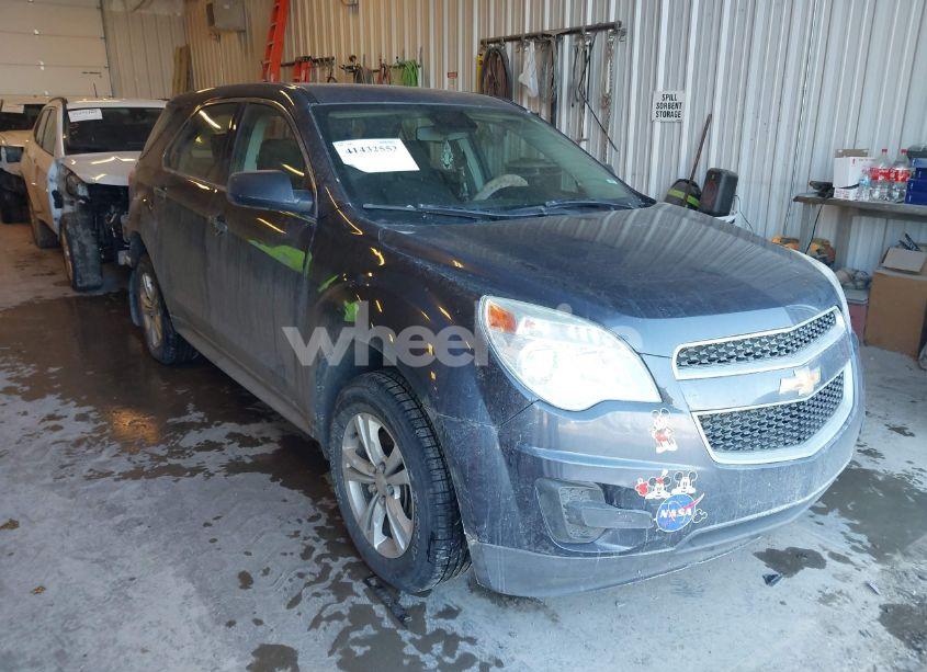 2013 Chevrolet Equinox LS (VIN 2GNFLCEK0D6427809) main photo
