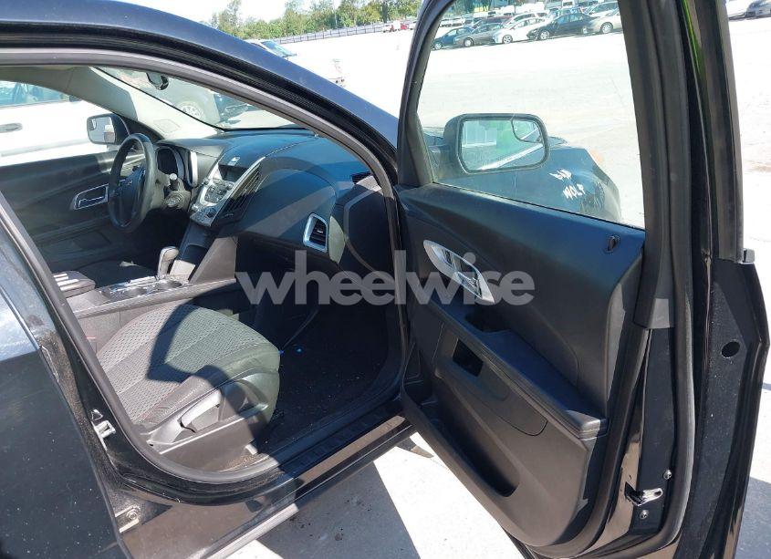 Photo 5 of 2012 Chevrolet Equinox LS (VIN 2GNFLCEK2C6179125)