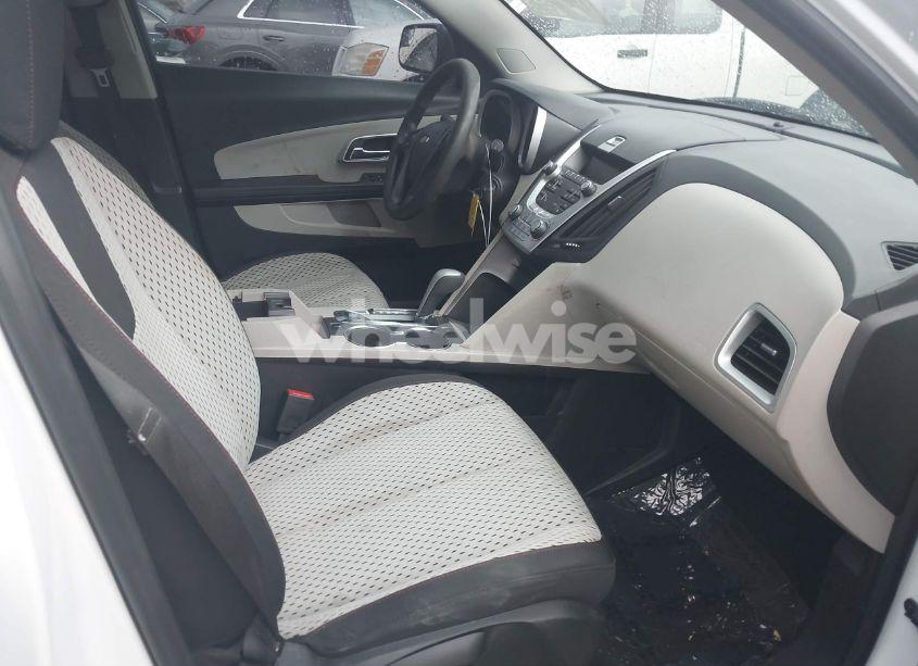 Photo 5 of 2013 Chevrolet Equinox LS (VIN 2GNFLCEK2D6174010)