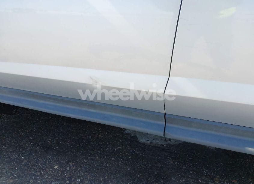 Photo 6 of 2013 Chevrolet Equinox LS (VIN 2GNFLCEK2D6403138)