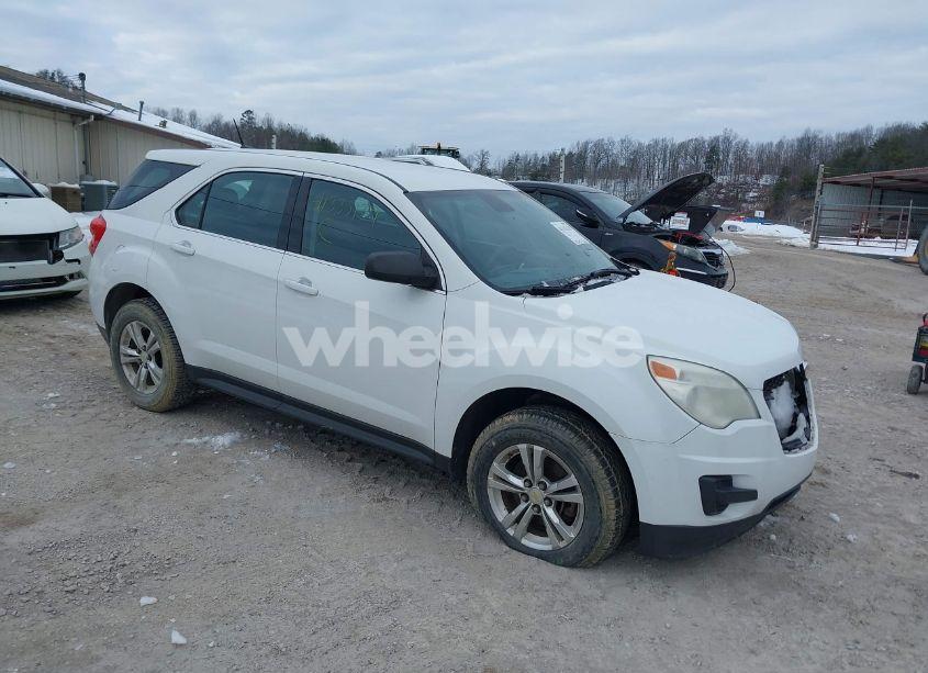 2013 Chevrolet Equinox LS (VIN 2GNFLCEK3D6174680) main photo