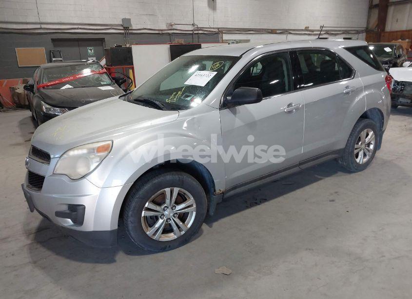 Photo 2 of 2013 Chevrolet Equinox LS (VIN 2GNFLCEK3D6226034)