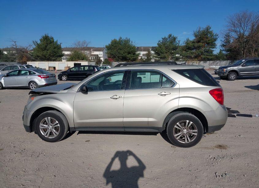 Photo 14 of 2013 Chevrolet Equinox LS (VIN 2GNFLCEK3D6249913)