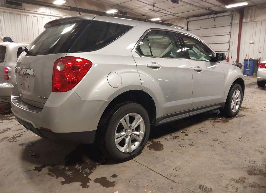 Photo 4 of 2012 Chevrolet Equinox LS (VIN 2GNFLCEK4C6289643)