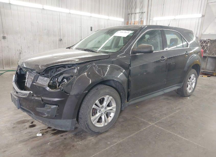 Photo 2 of 2013 Chevrolet Equinox LS (VIN 2GNFLCEK4D6145205)