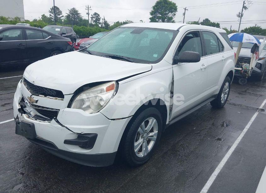 Photo 2 of 2013 Chevrolet Equinox LS (VIN 2GNFLCEK4D6170086)
