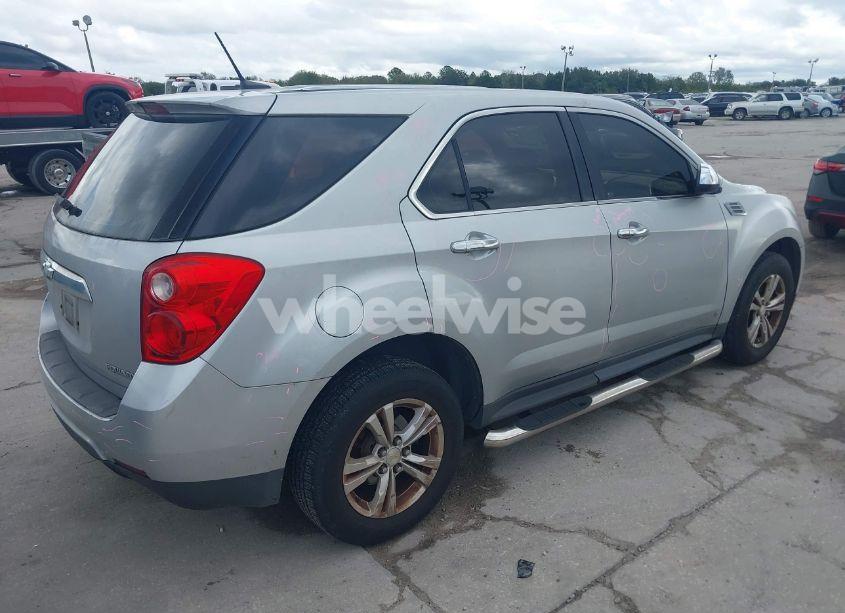 Photo 4 of 2013 Chevrolet Equinox LS (VIN 2GNFLCEK5D6385315)