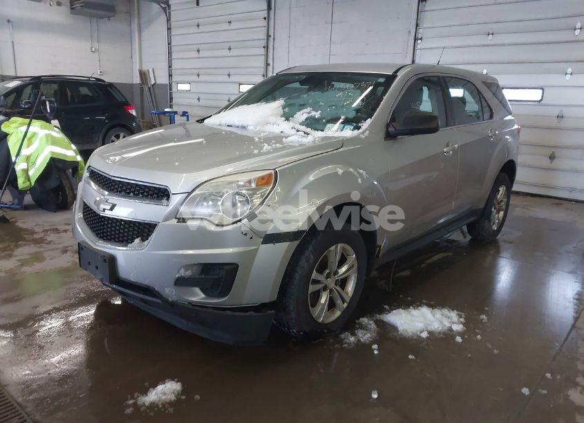 Photo 2 of 2012 Chevrolet Equinox LS (VIN 2GNFLCEK8C6158666)