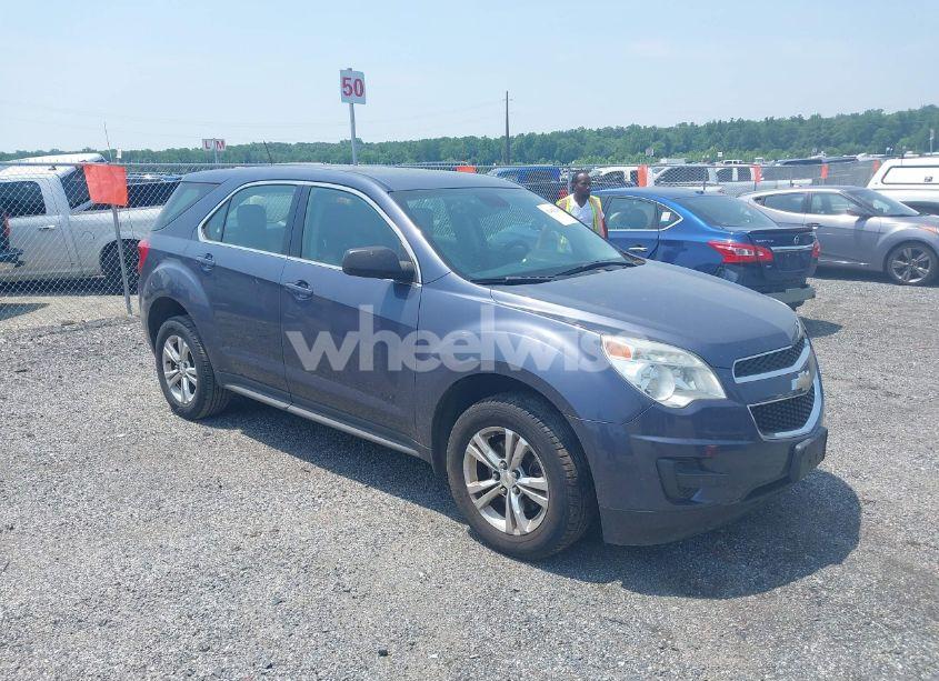 2013 Chevrolet Equinox LS (VIN 2GNFLCEK8D6216826) main photo