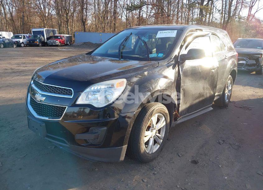 Photo 2 of 2012 Chevrolet Equinox LS (VIN 2GNFLCEKXC6219953)