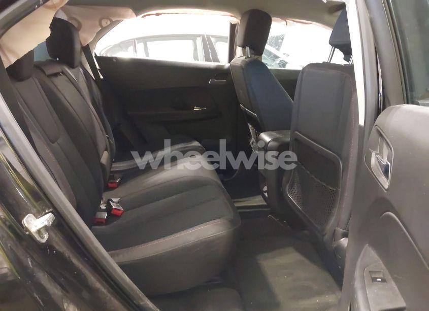 Photo 8 of 2012 Chevrolet Equinox LS (VIN 2GNFLCEKXC6234985)