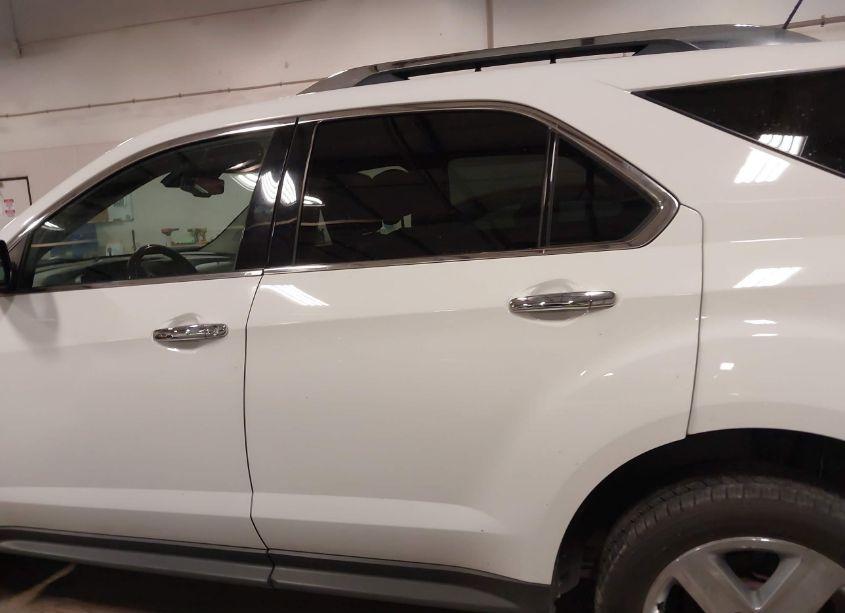 Photo 14 of 2015 Chevrolet Equinox LTZ (VIN 2GNFLDE30F6266217)