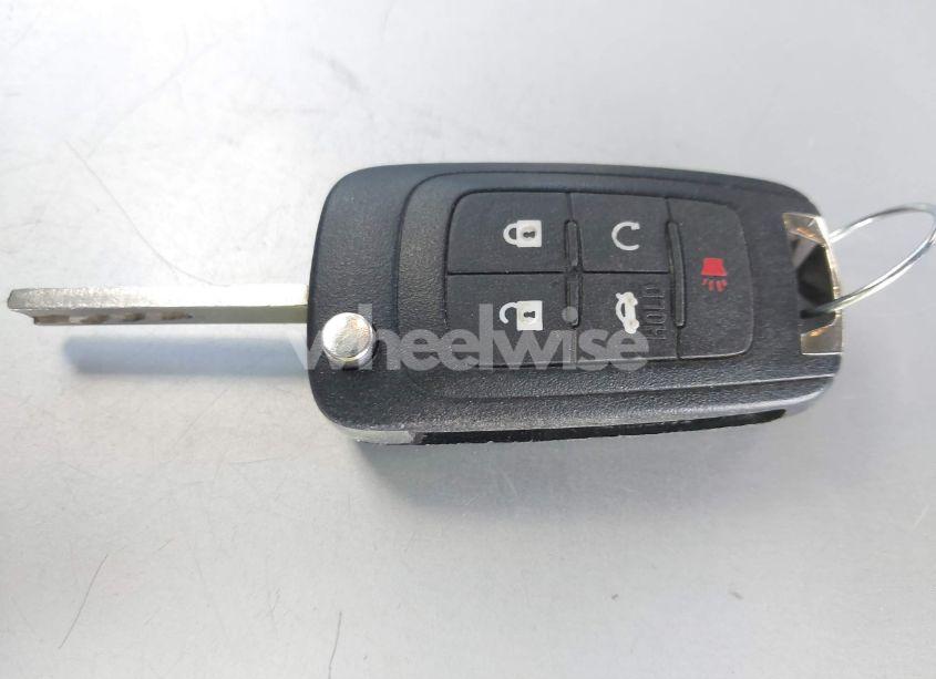 Photo 11 of 2015 Chevrolet Equinox LTZ (VIN 2GNFLDE37F6210095)