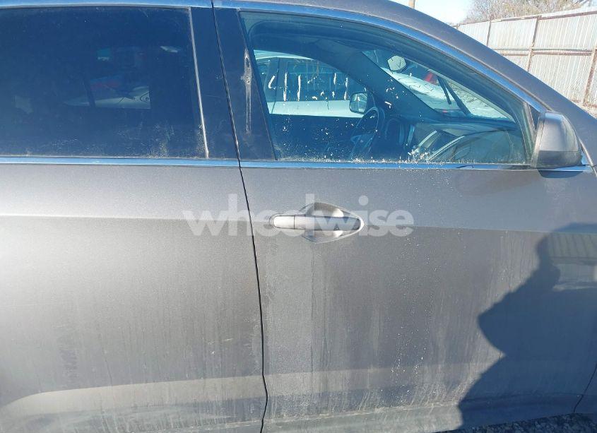 Photo 13 of 2012 Chevrolet Equinox 1LT (VIN 2GNFLDE56C6186627)