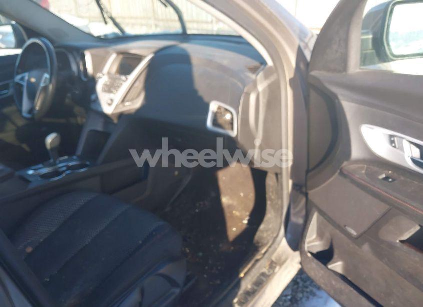 Photo 5 of 2012 Chevrolet Equinox 1LT (VIN 2GNFLDE56C6186627)