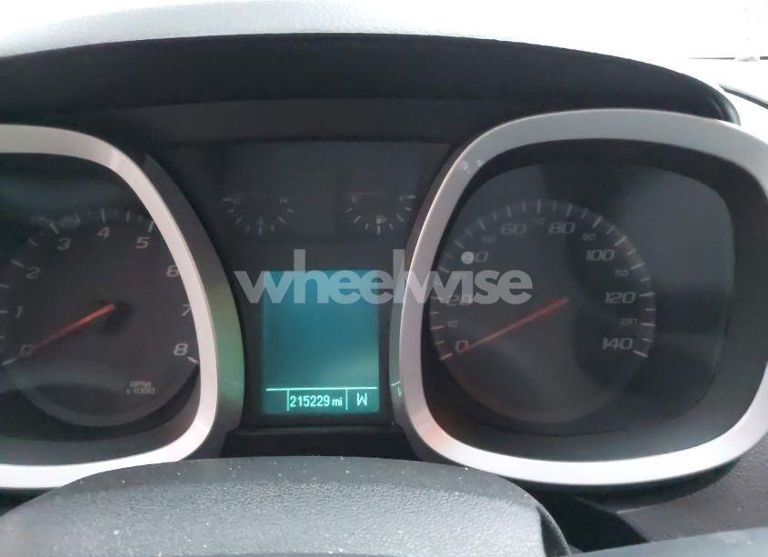 Photo 7 of 2012 Chevrolet Equinox 1LT (VIN 2GNFLDE5XC6211643)