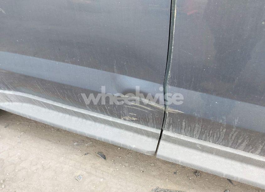 Photo 12 of 2013 Chevrolet Equinox 1LT (VIN 2GNFLEE38D6372787)