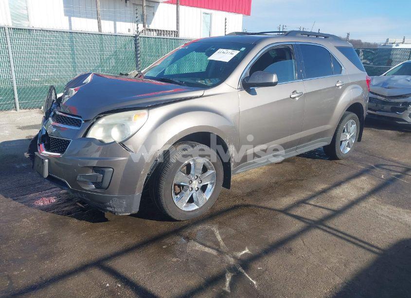 Photo 2 of 2012 Chevrolet Equinox 1LT (VIN 2GNFLEE50C6316875)