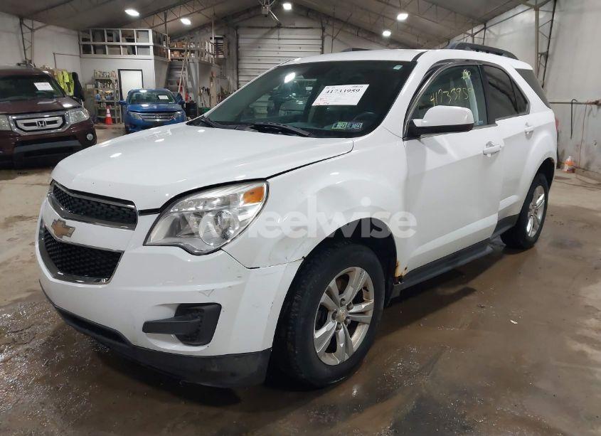 Photo 2 of 2013 Chevrolet Equinox 1LT (VIN 2GNFLEEK0D6188368)