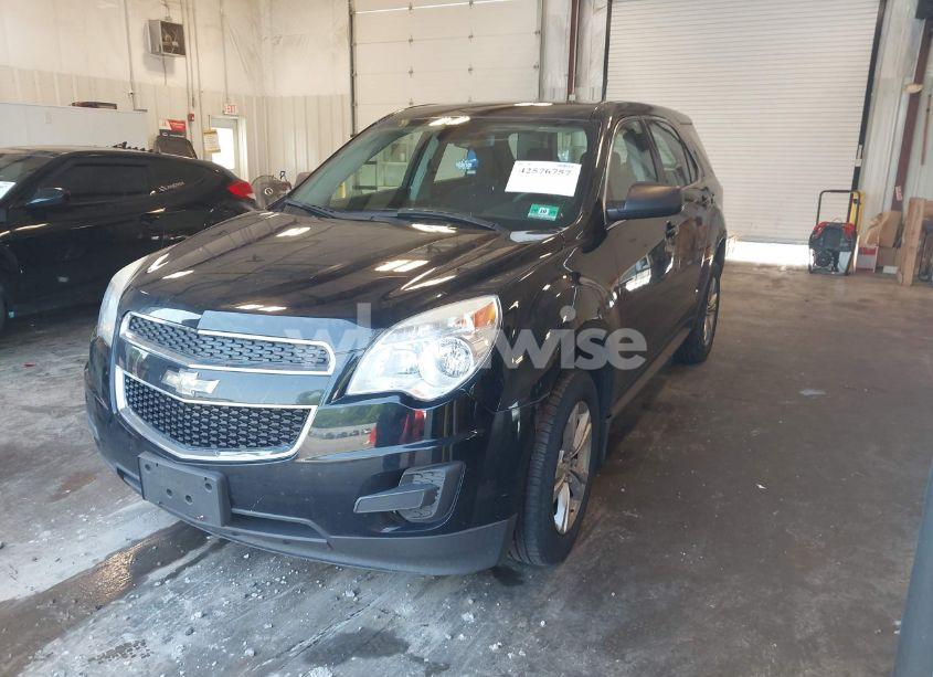 Photo 2 of 2015 Chevrolet Equinox LS (VIN 2GNFLEEK0F6108456)