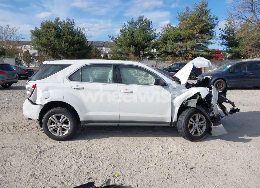 Photo 13 of 2015 Chevrolet Equinox LS (VIN 2GNFLEEK0F6314506)