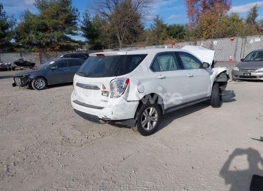 Photo 4 of 2015 Chevrolet Equinox LS (VIN 2GNFLEEK0F6314506)