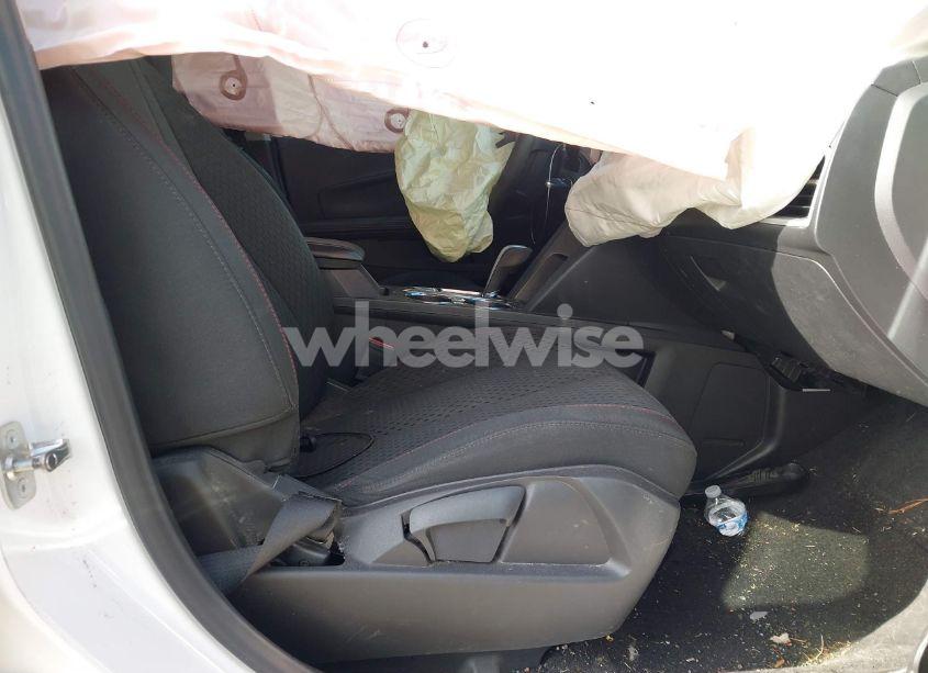 Photo 5 of 2015 Chevrolet Equinox LS (VIN 2GNFLEEK0F6314506)