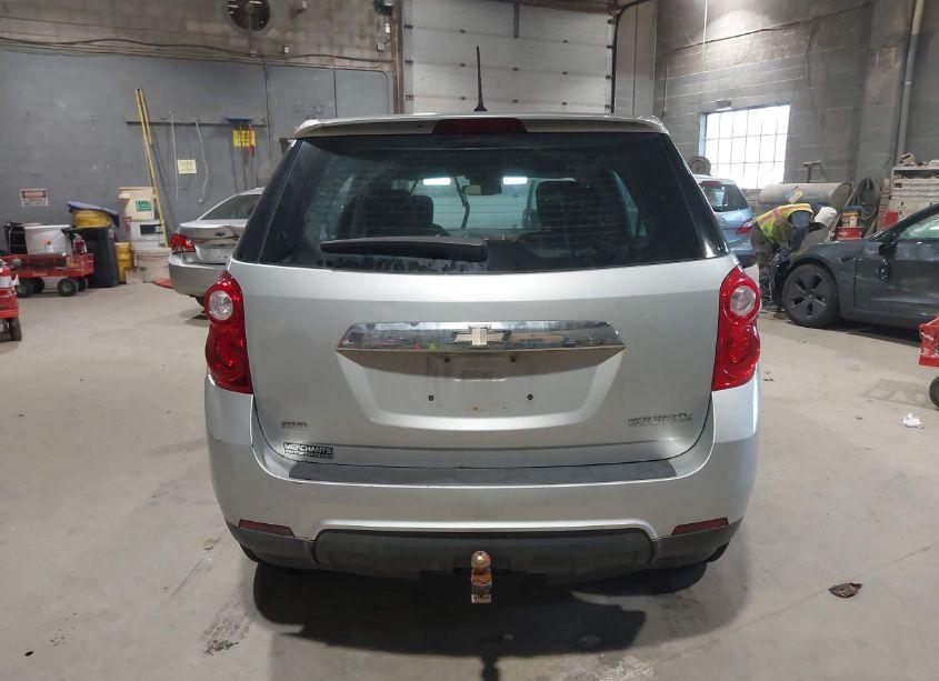 Photo 16 of 2015 Chevrolet Equinox LS (VIN 2GNFLEEK0F6328583)