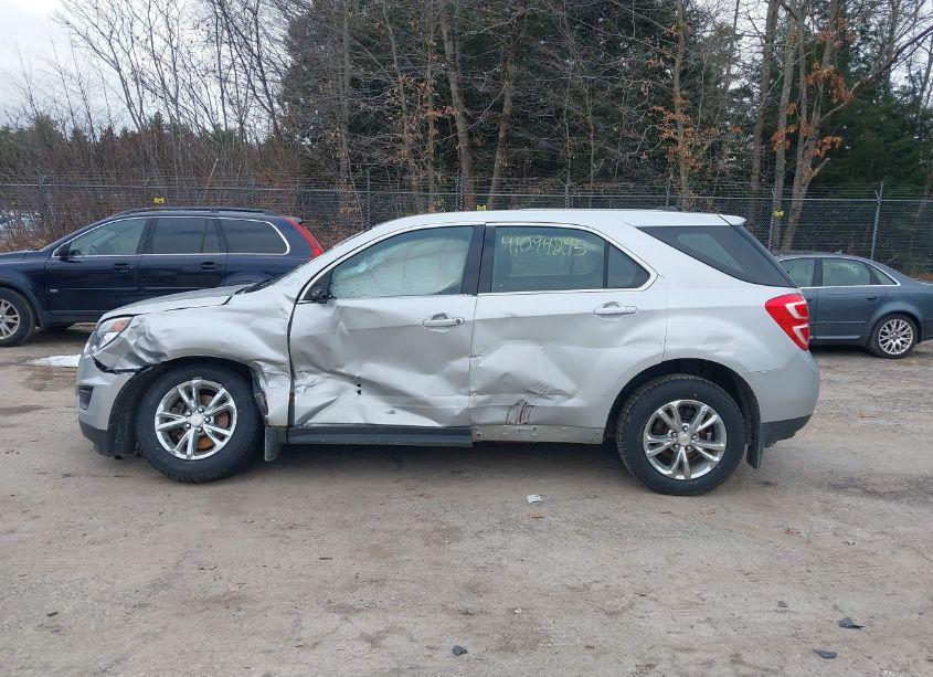 Photo 13 of 2017 Chevrolet Equinox LS (VIN 2GNFLEEK0H6210634)
