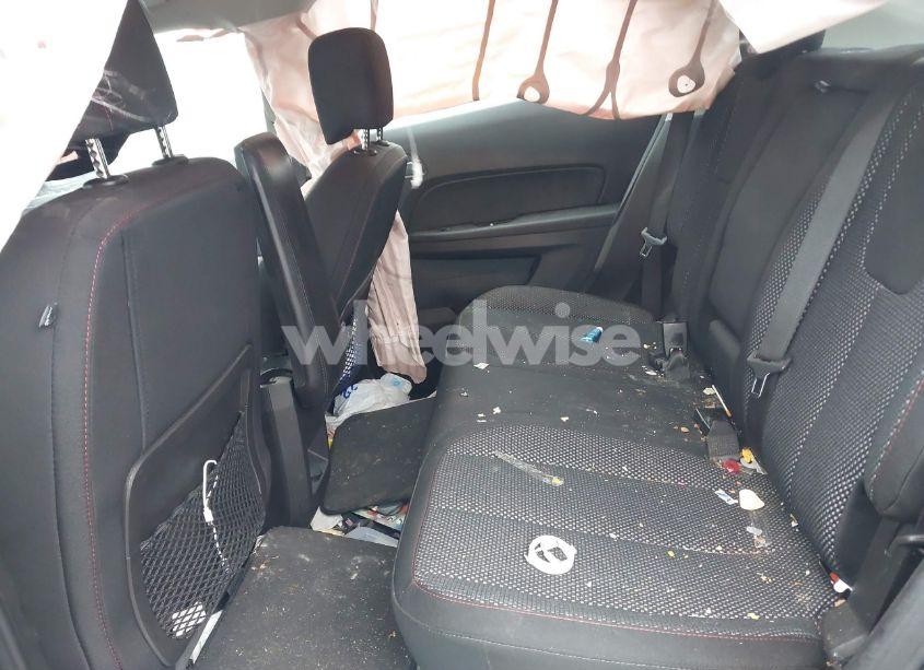 Photo 8 of 2017 Chevrolet Equinox LS (VIN 2GNFLEEK0H6231581)