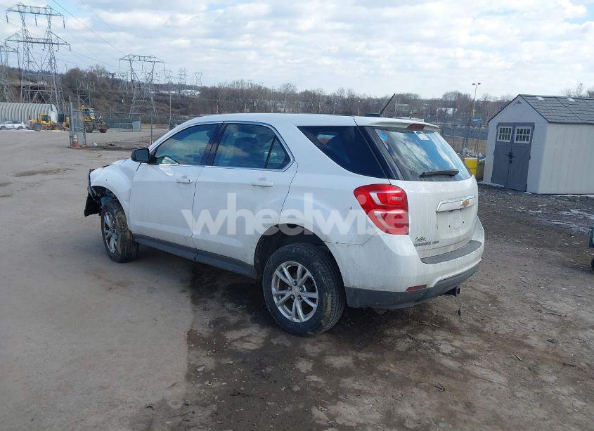 Photo 3 of 2017 Chevrolet Equinox LS (VIN 2GNFLEEK0H6273426)
